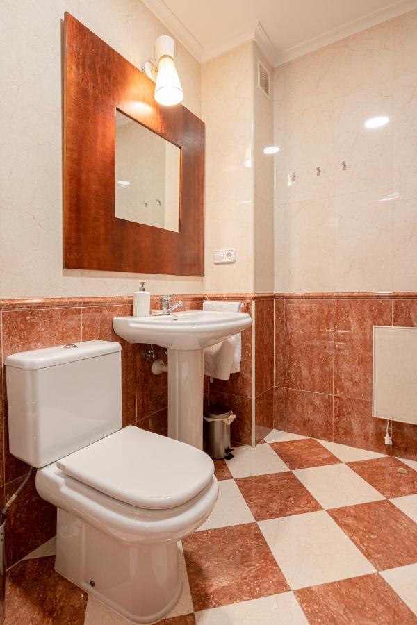De La Guardia Suite Rosal Oviedo Eksteriør billede